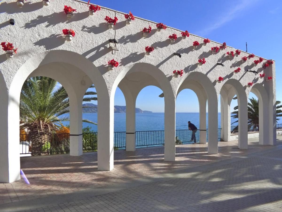 Apartamento R838 Capistrano Playa 213 Nerja Exterior foto